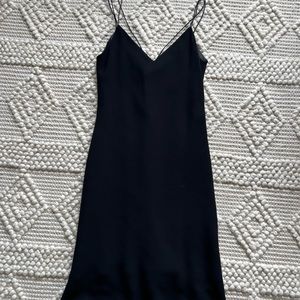 Jones New York Black V neck dress